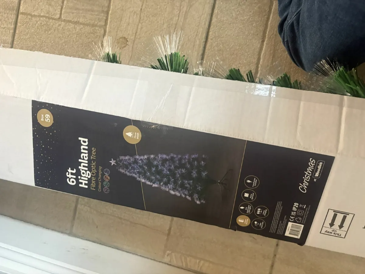 Christmas Tree (artificial) - Image 3