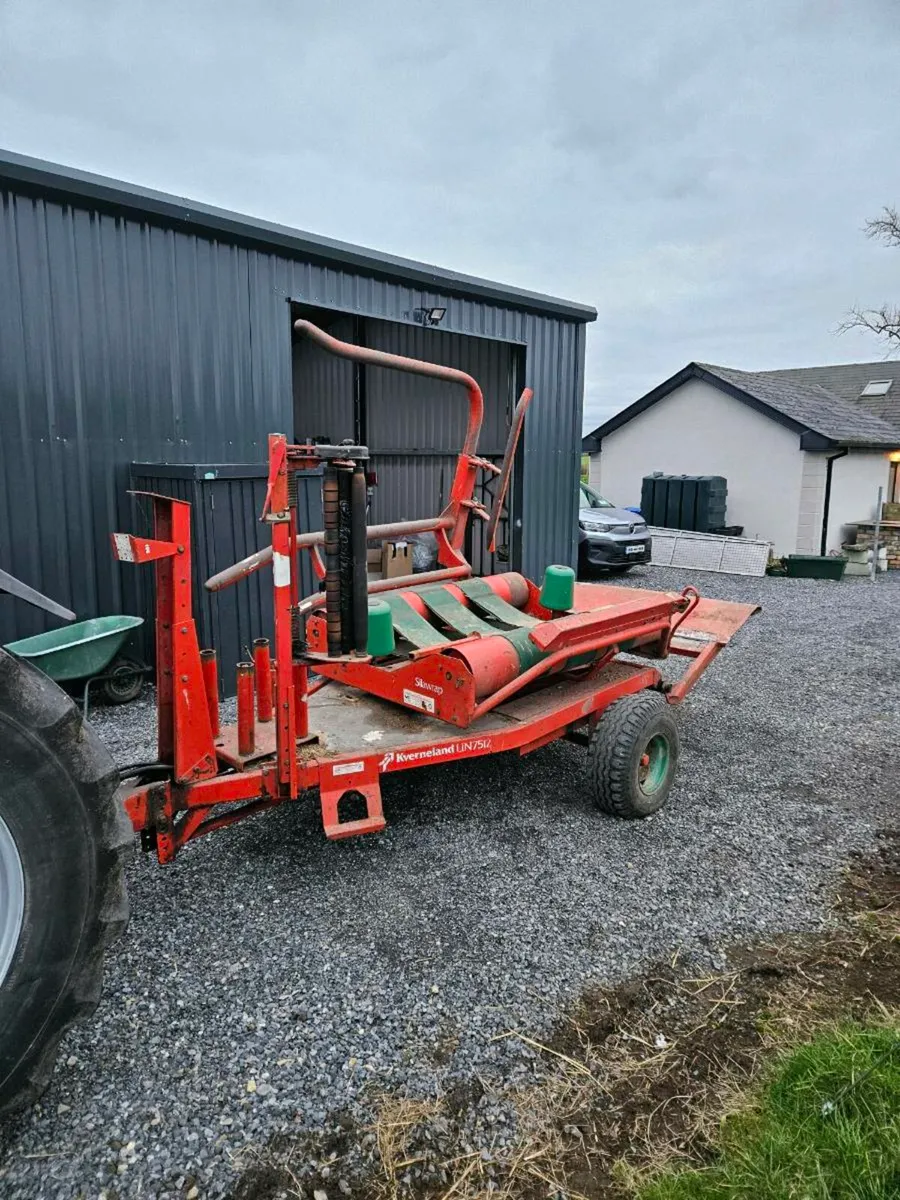Kverneland bale wrapper - Image 1