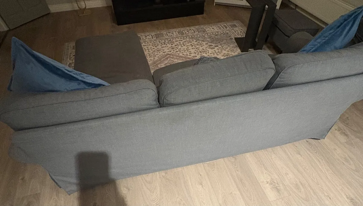 Grey L shape sofa - ikea - Image 3