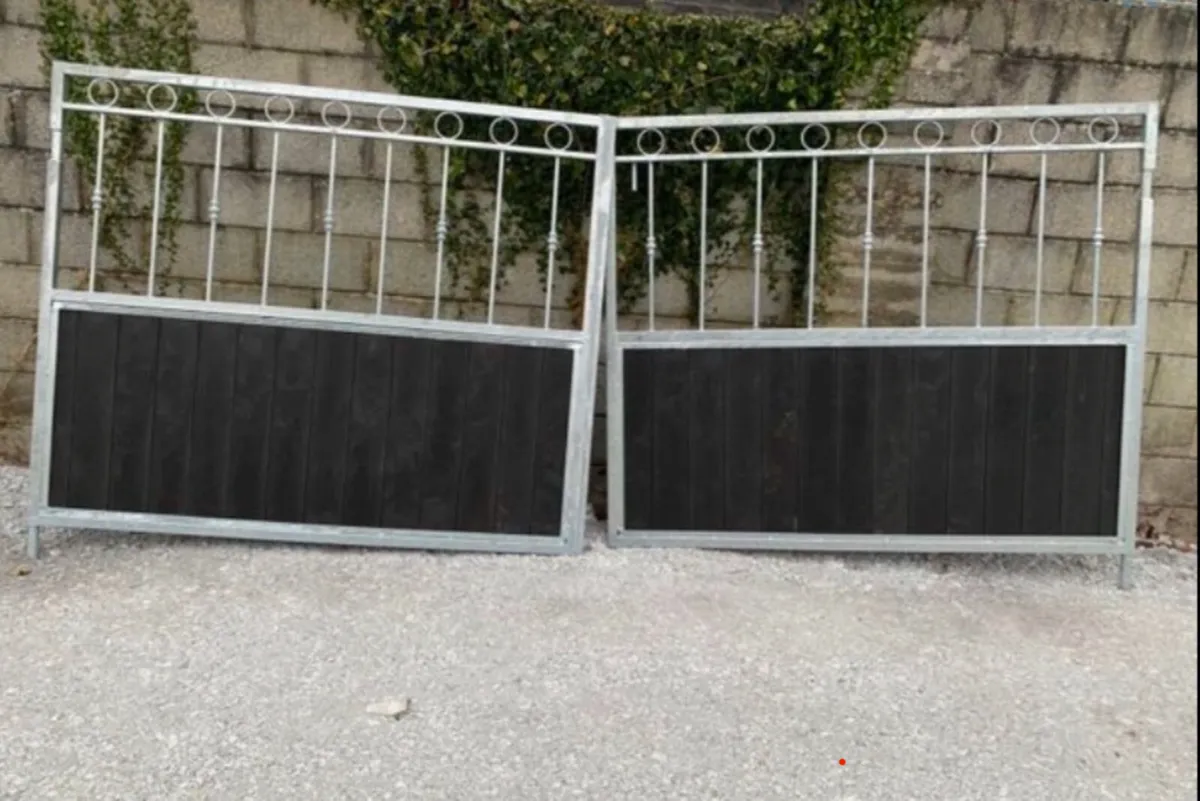 Brand new galvanised gates - Image 3