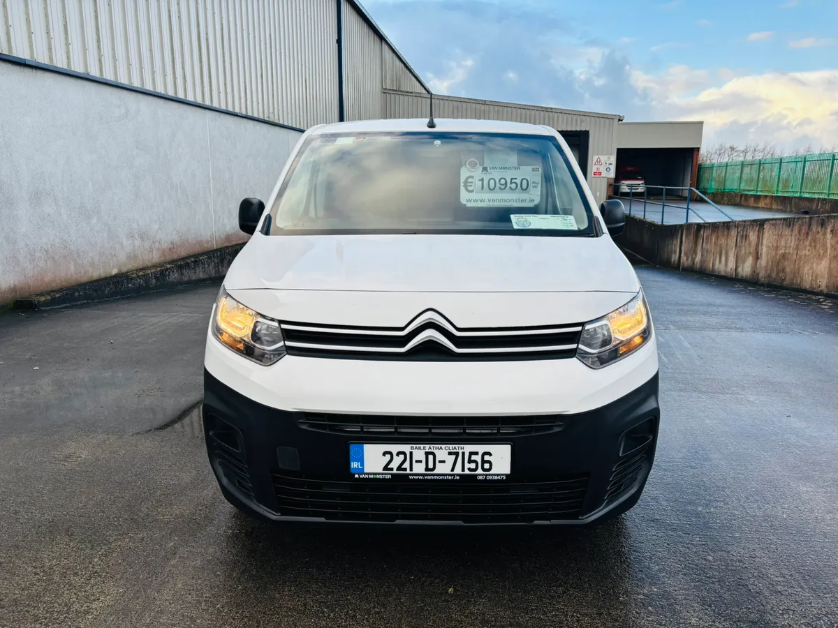 221 Citroen Berlingo 1.5 100bhp €10,950 + VAT - Image 2