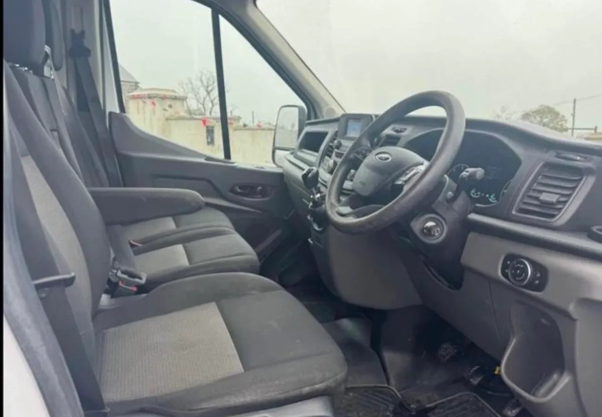 Ford transit 350 - Image 2