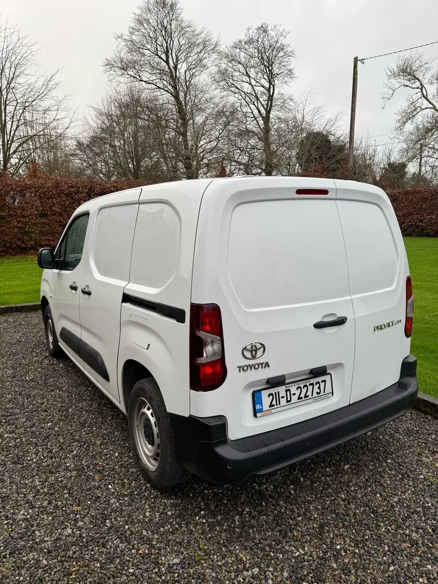 Toyota proace city - Image 3