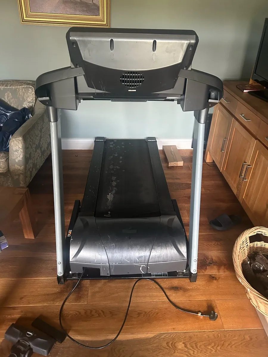 Treadmill - Image 2