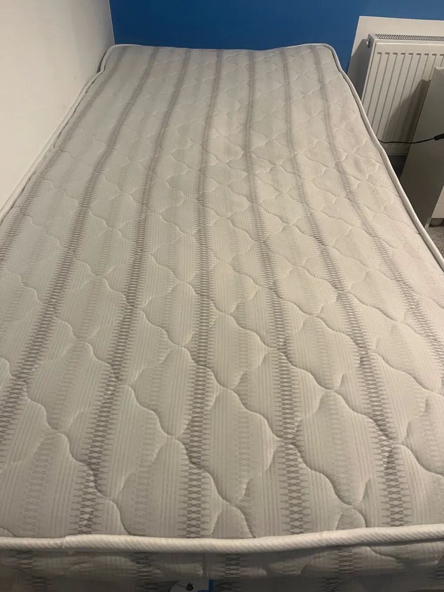 Single Bed - Divan Base and Seville Mattress - Image 4