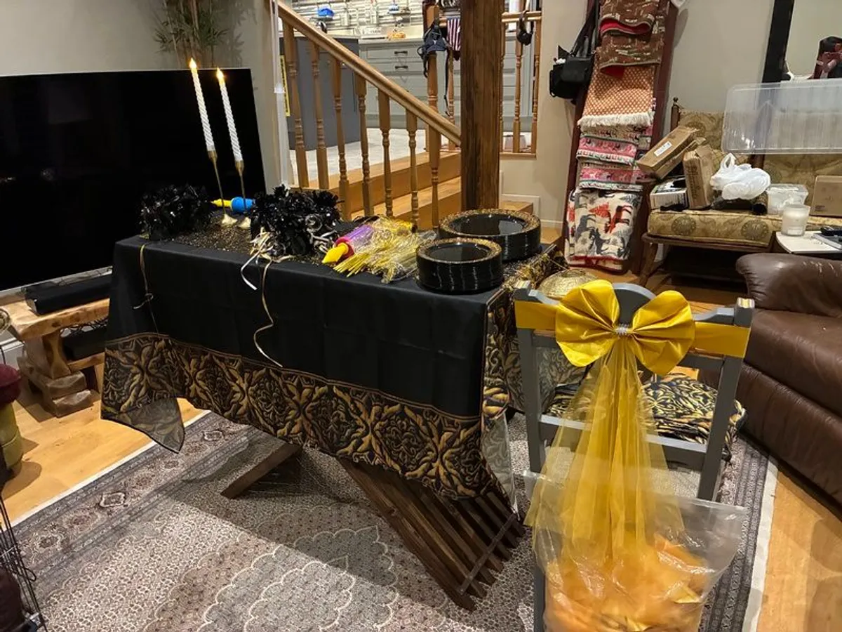 Party Decorations - Image 1