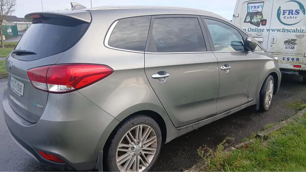 Kia Caren’s 7 seater - Image 3