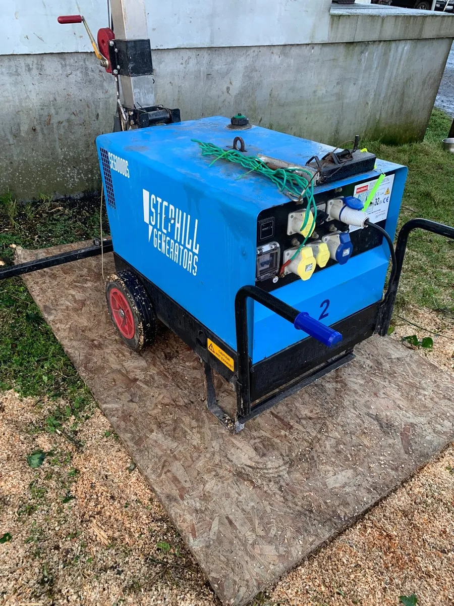 Diesel generator lighting tower - Image 1