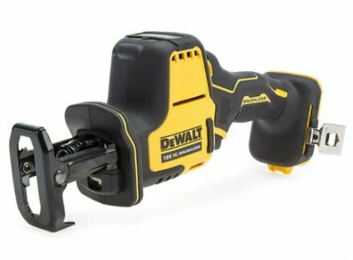 DeWalt DCS369N 18V XR Compact Reciprocating Saw