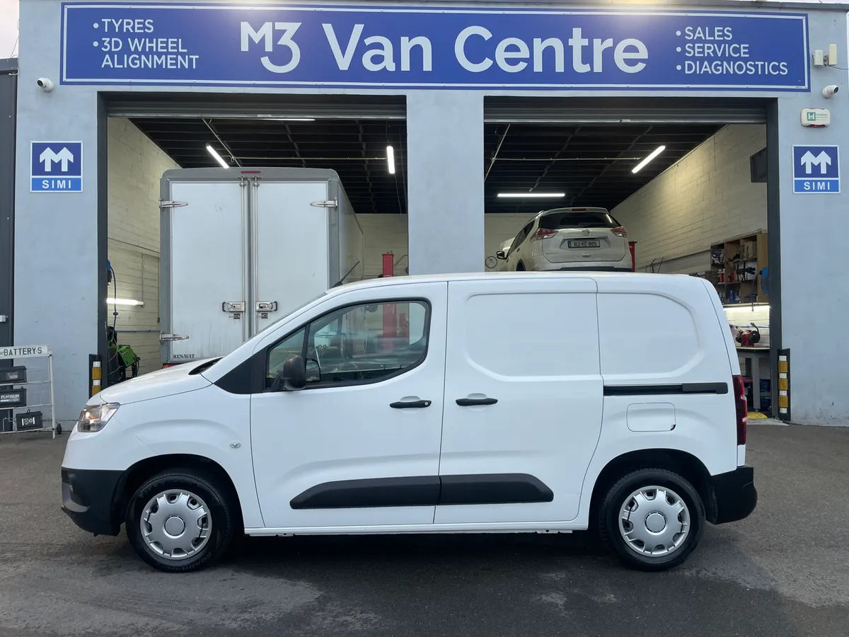 2021 TOYOTA PROACE CITY P 1.5 75HP GX SW SWB 3DR - Image 3