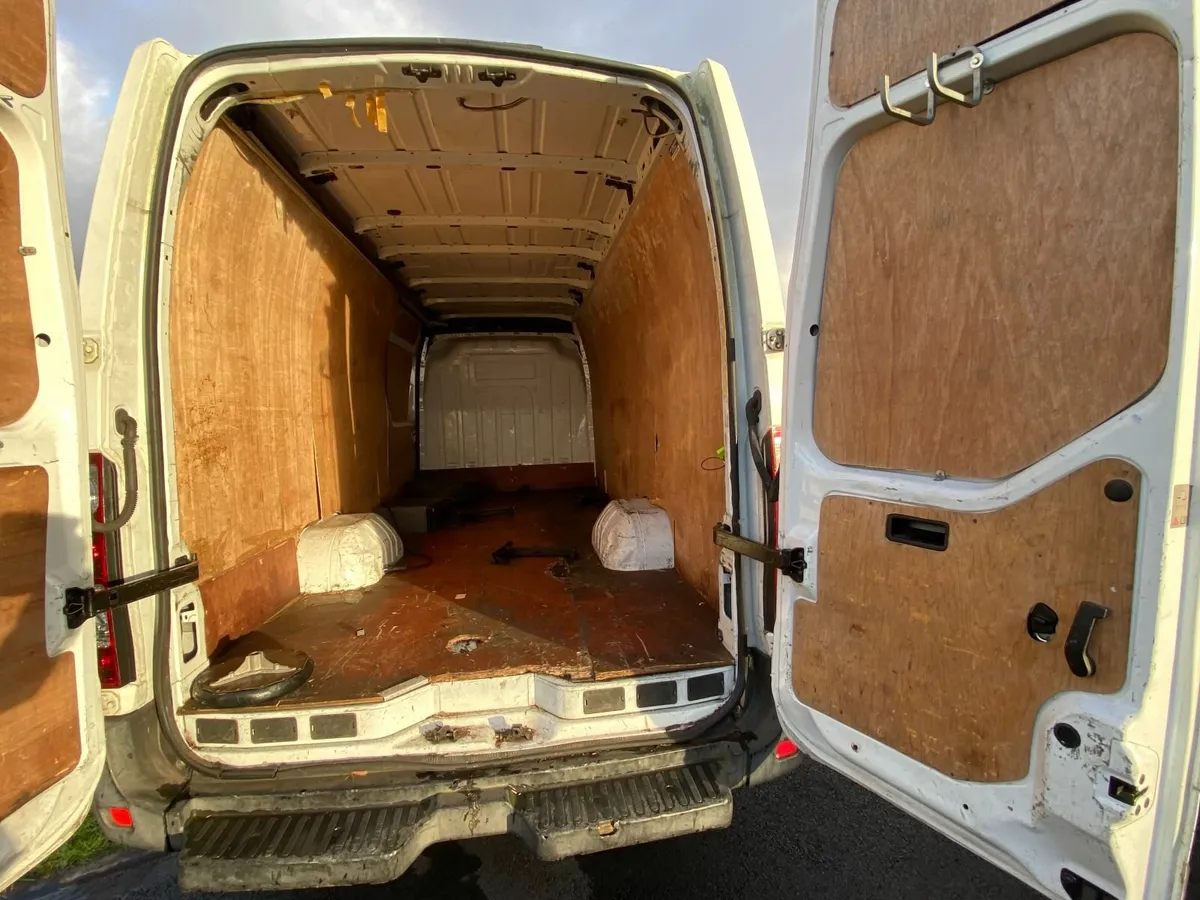 Renault Master 2013 - Image 4
