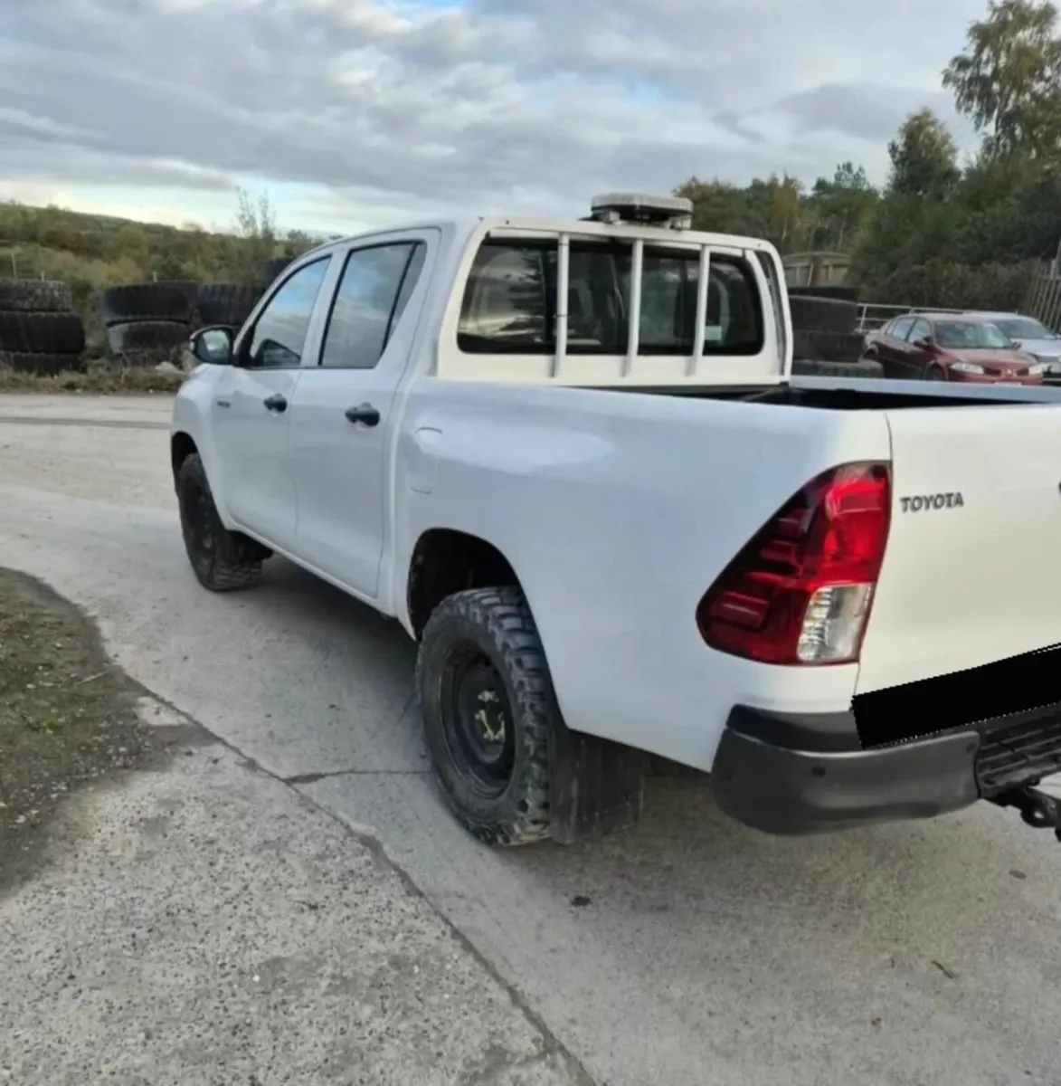 2019 Toyota Hilux Active 2.4L Diesel - Image 4