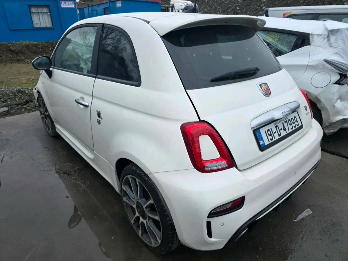 Fiat Abarth 1.4 T Jet Turismo 2019 - Image 3