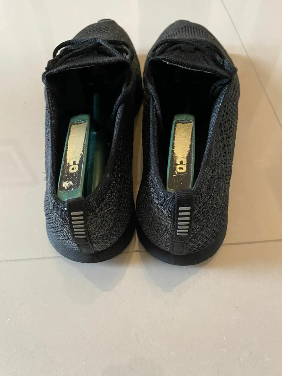 Nike Free Flyknit Trainers - Image 2