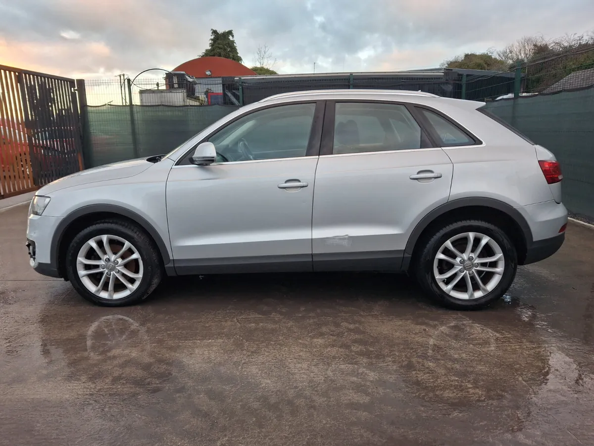 2012 Audi Q3  2.0 Tdi - Image 2