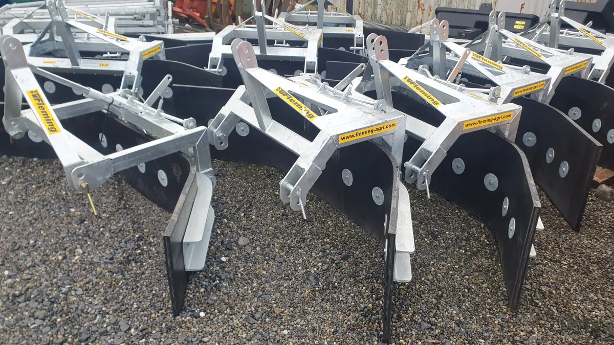 Fleming Roll over Yard Scraper - Image 1