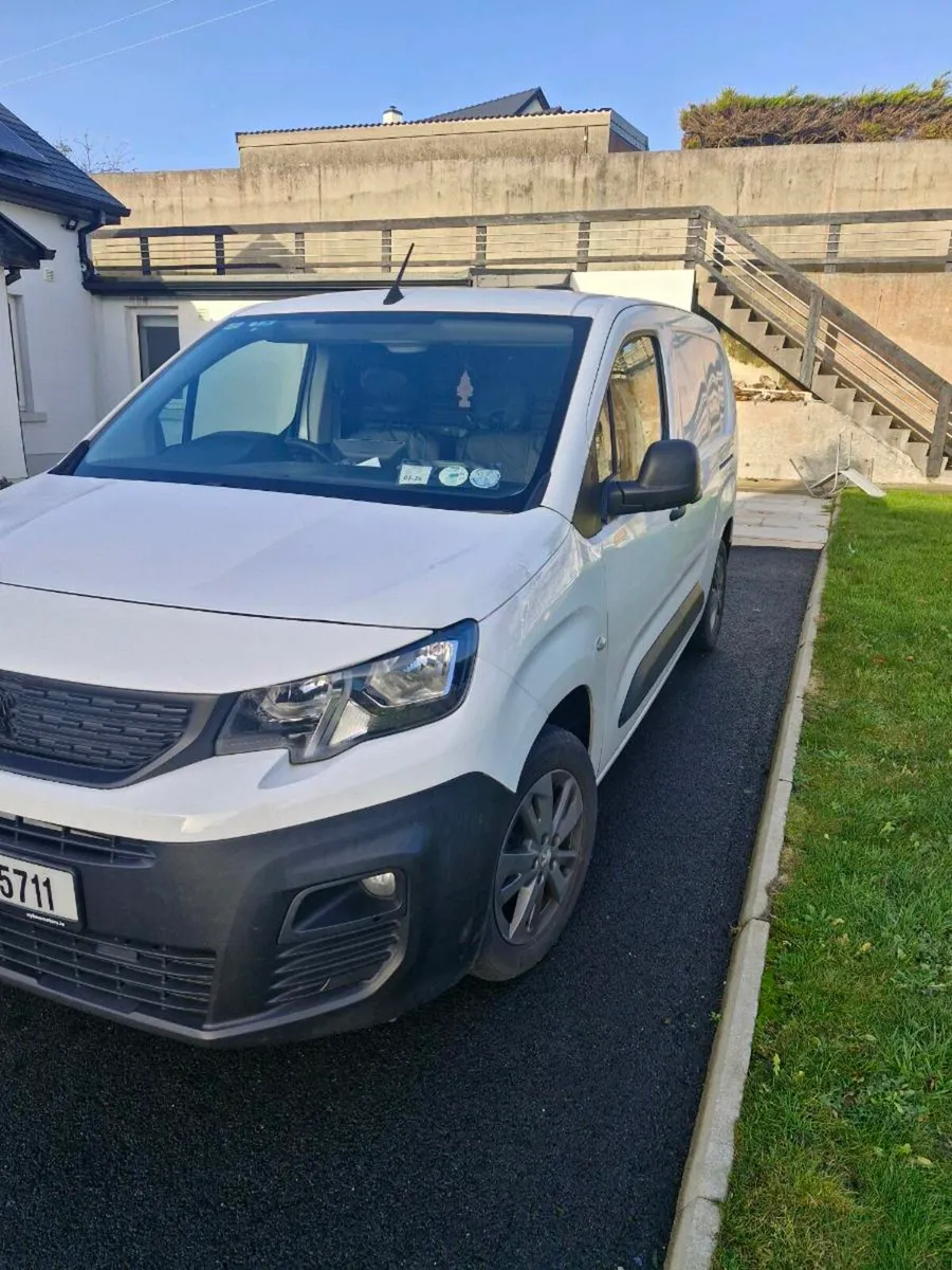 Peugeot Partner Van - Image 4