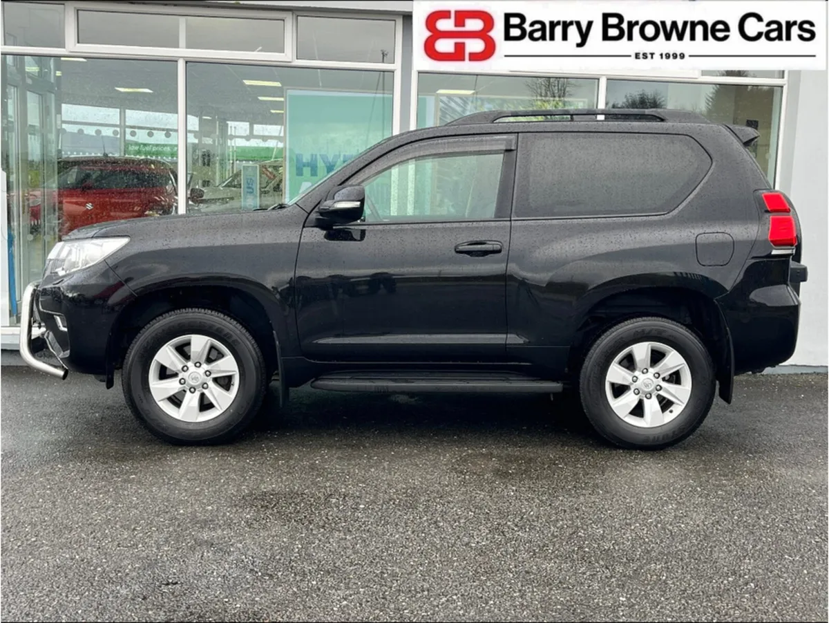 Toyota Land Cruiser LAND CRU CRUISER SWB A AUTO 2D - Image 4