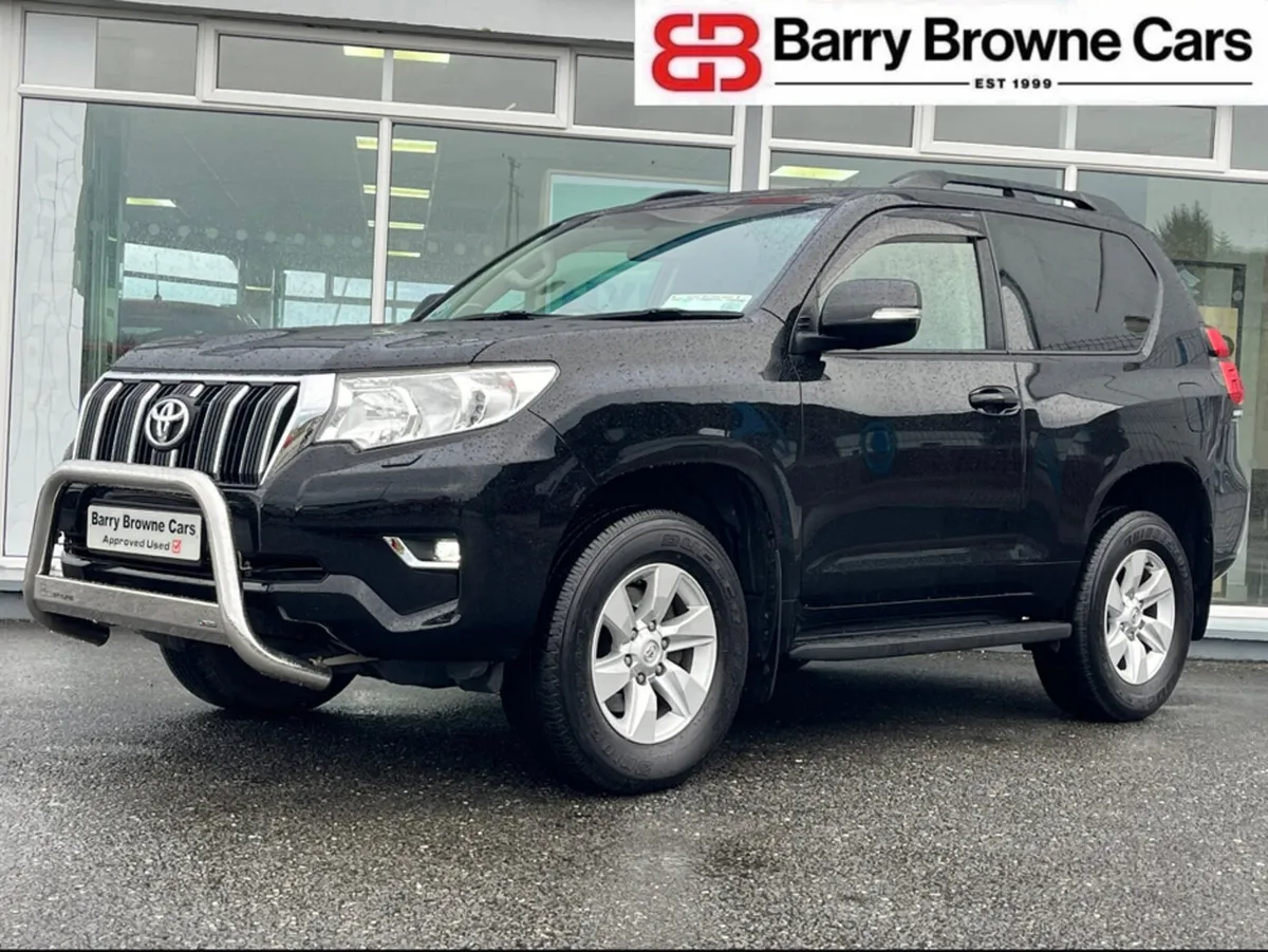 Toyota Land Cruiser LAND CRU CRUISER SWB A AUTO 2D - Image 2