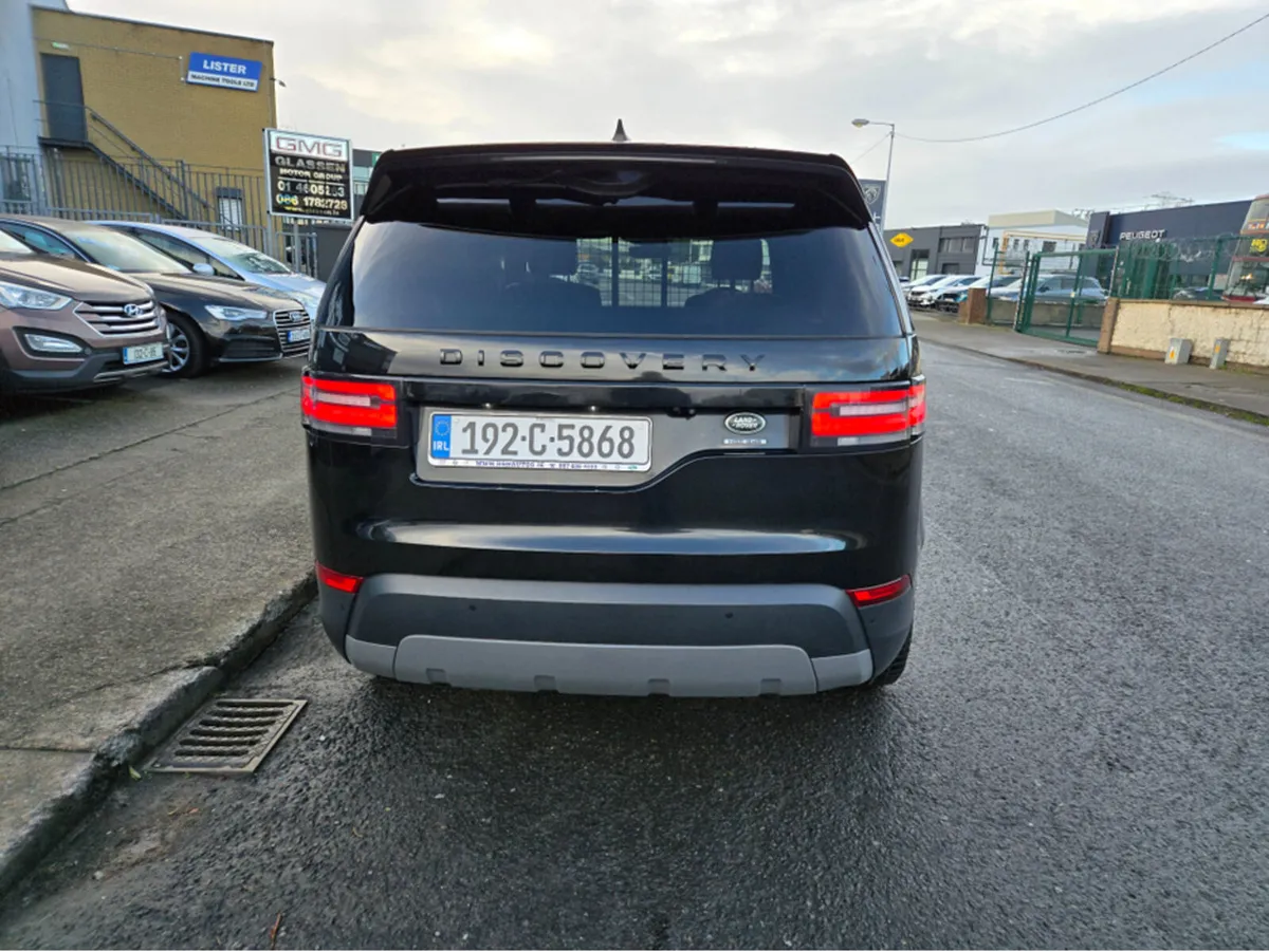 Land Rover Discovery 3.0 SDV6 HSE 5DR AUTO// STUNN - Image 4
