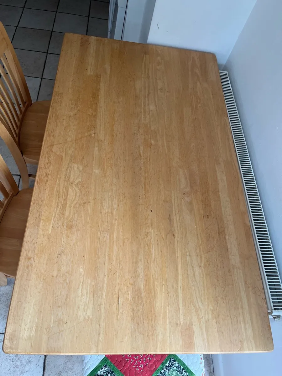 Table and 6 chairs - Image 4