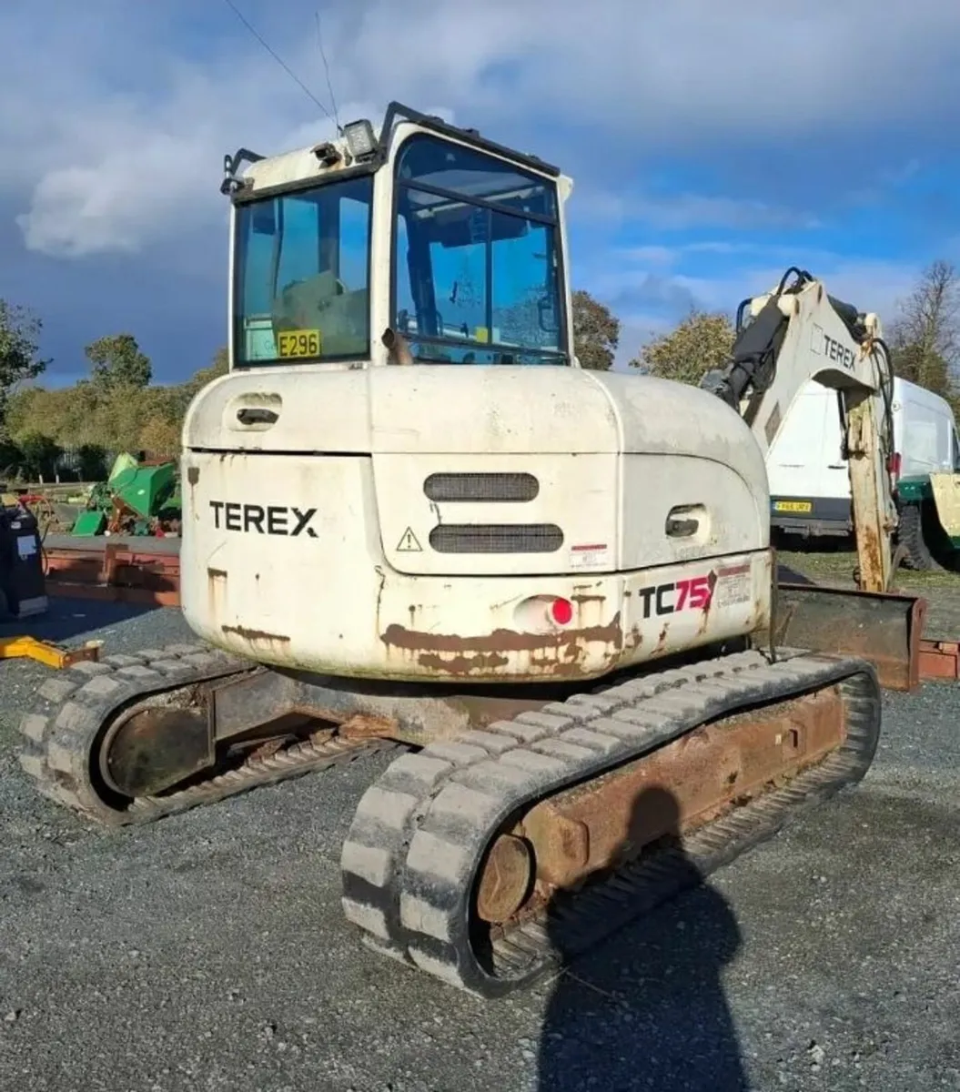 JCB 8025 CTZ zero tail excavator digger 1 owner - Image 3