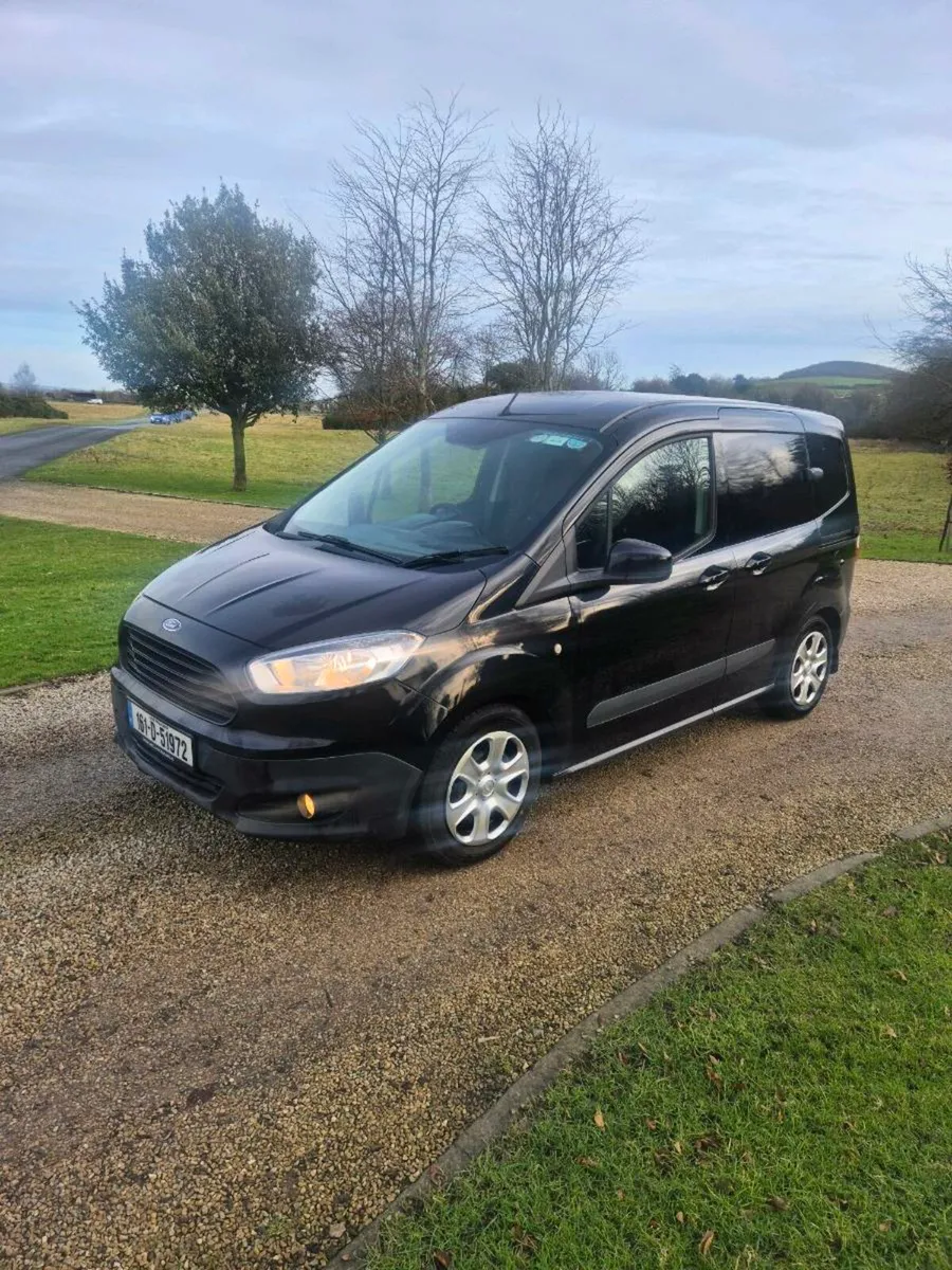 Ford Transit Courier New Doe - Image 3