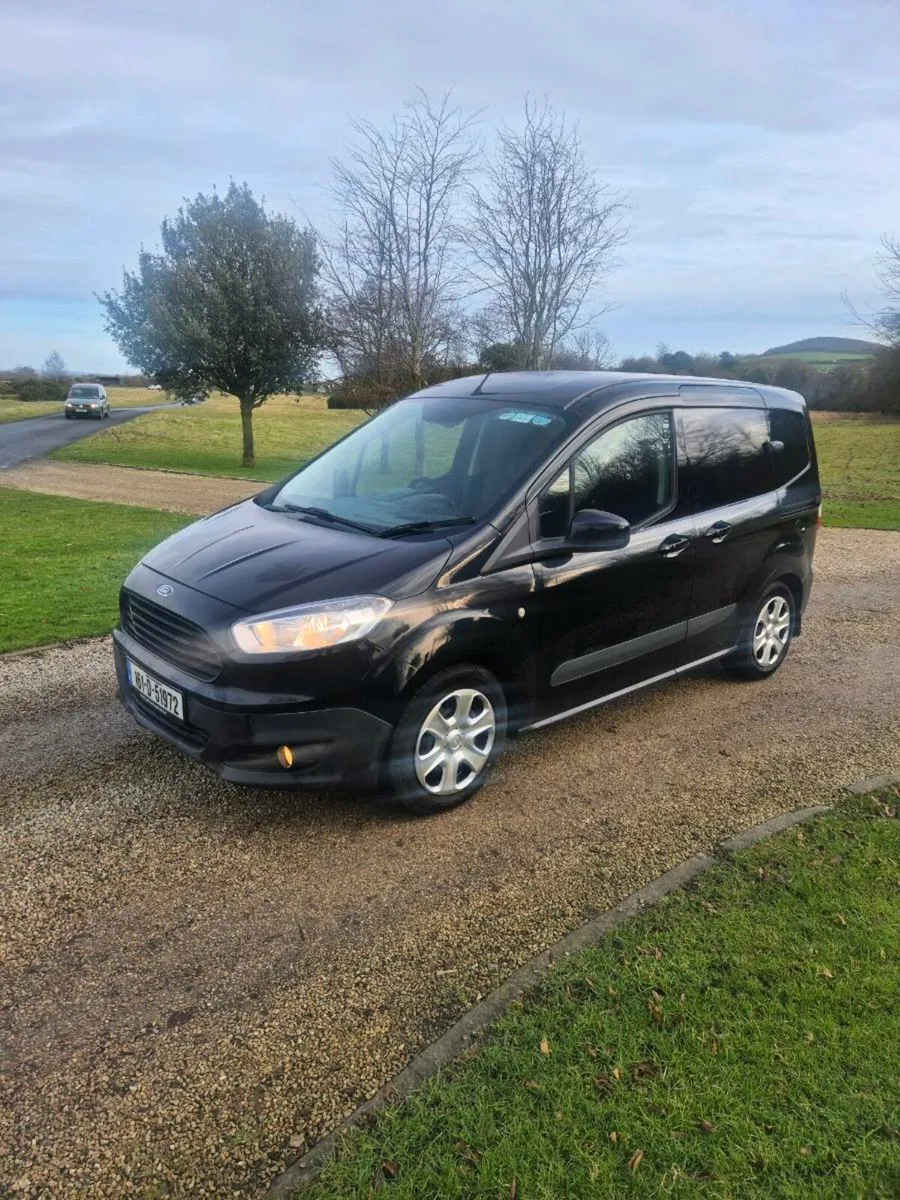 Ford Transit Courier New Doe - Image 2