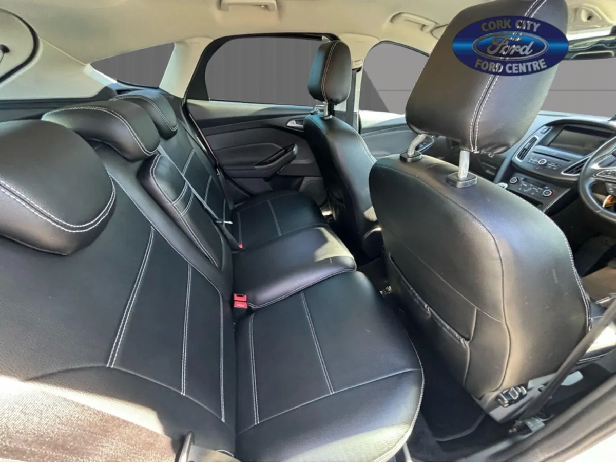 Ford Ranger D/CAB P/U WILDTRAK - 2. 2.0 TDI 213 - Image 3