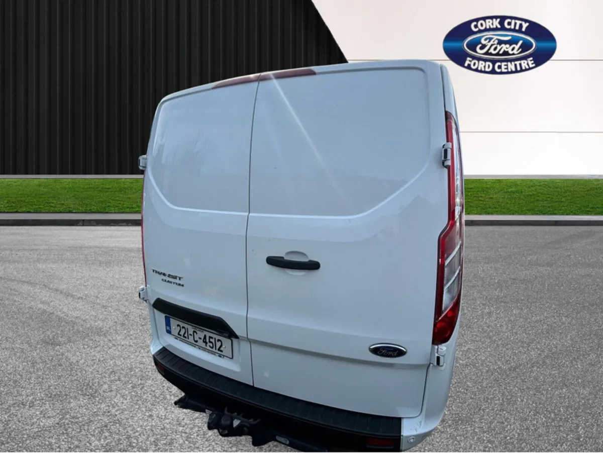 Ford Transit Custom V362 300S TREND 2.0 3DR - Image 2