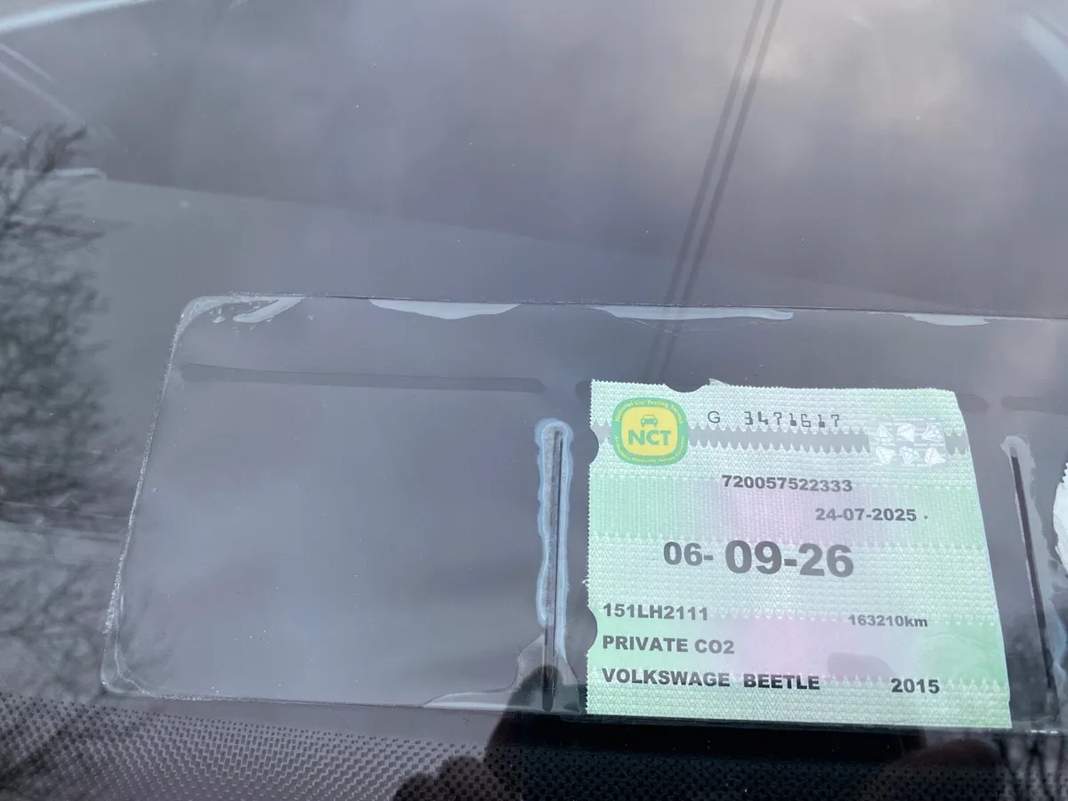 2015 VW BEETLE - Image 4