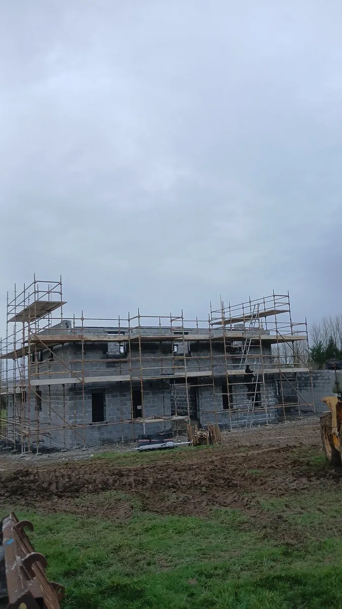 Scaffolding (scaffolder Erect & dismantle only ) - Image 1