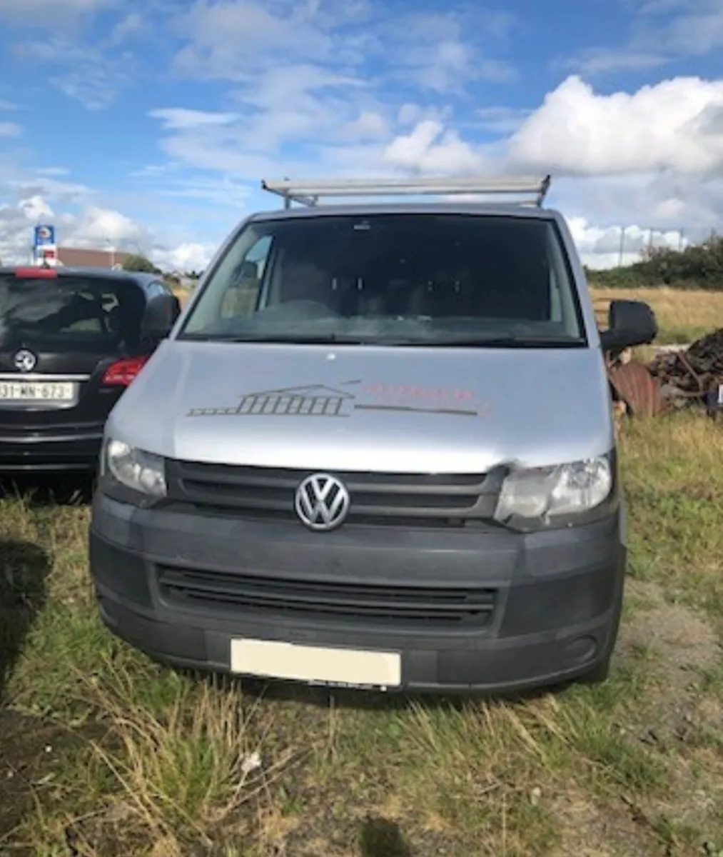 2014 Vw Transporter T5.1 2.0tdi BREAKING PARTS SPA - Image 2
