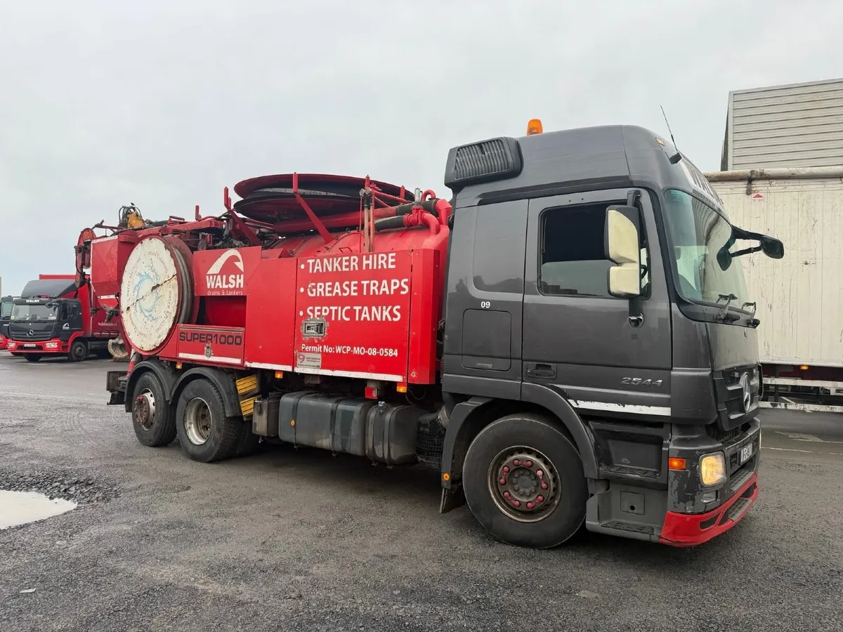 Wiedemann Jetvac  Mercedes 2011 - Image 1