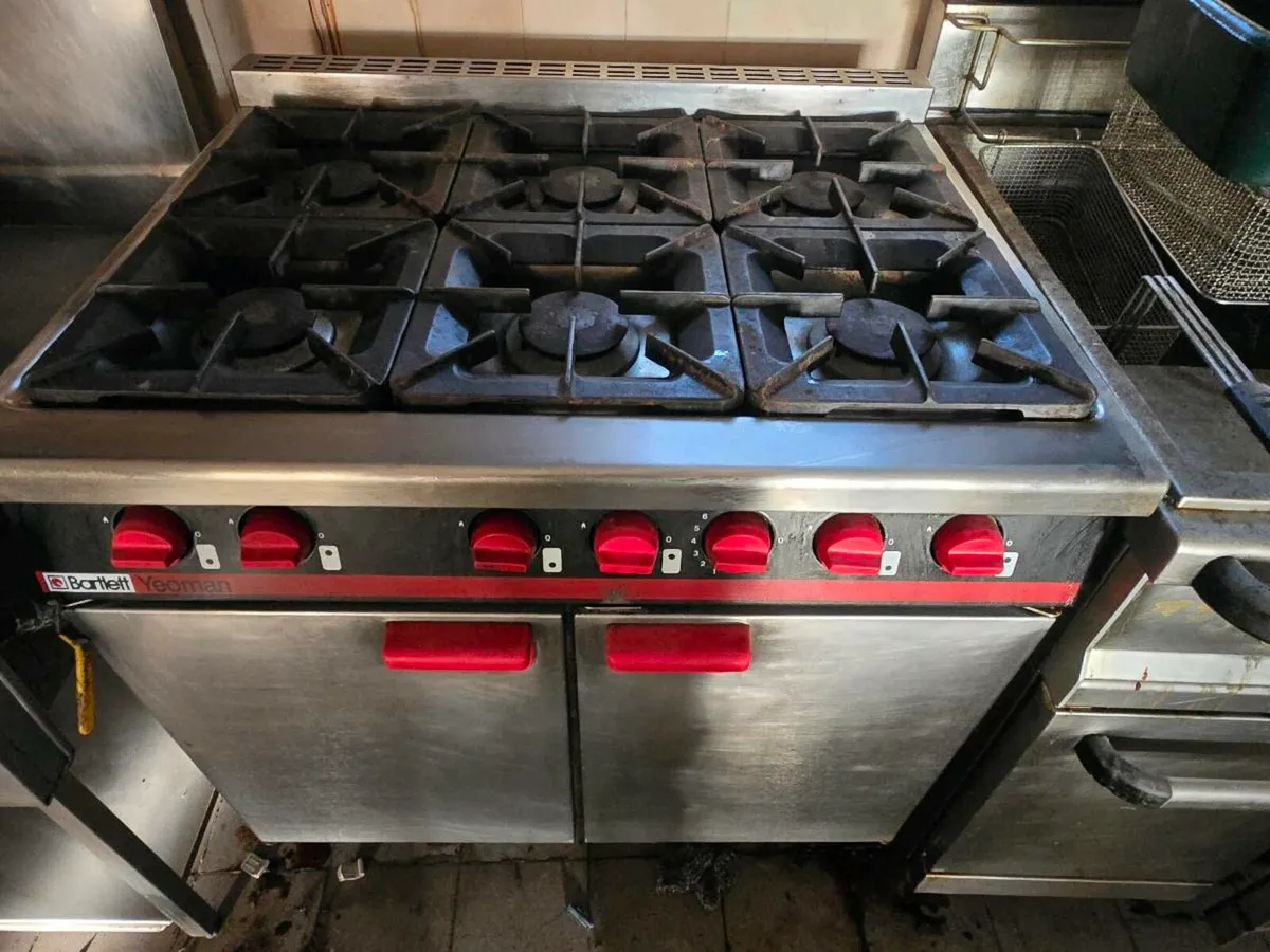 Catering equipment - Image 1