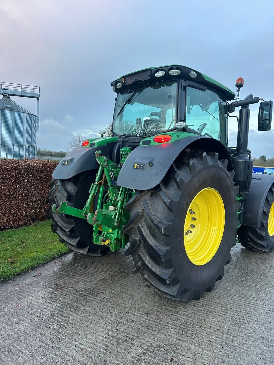 John Deere 6215r - Image 3