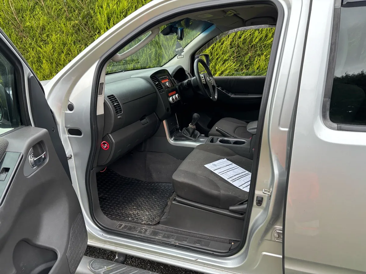 2012 Nissan Navara - Image 4