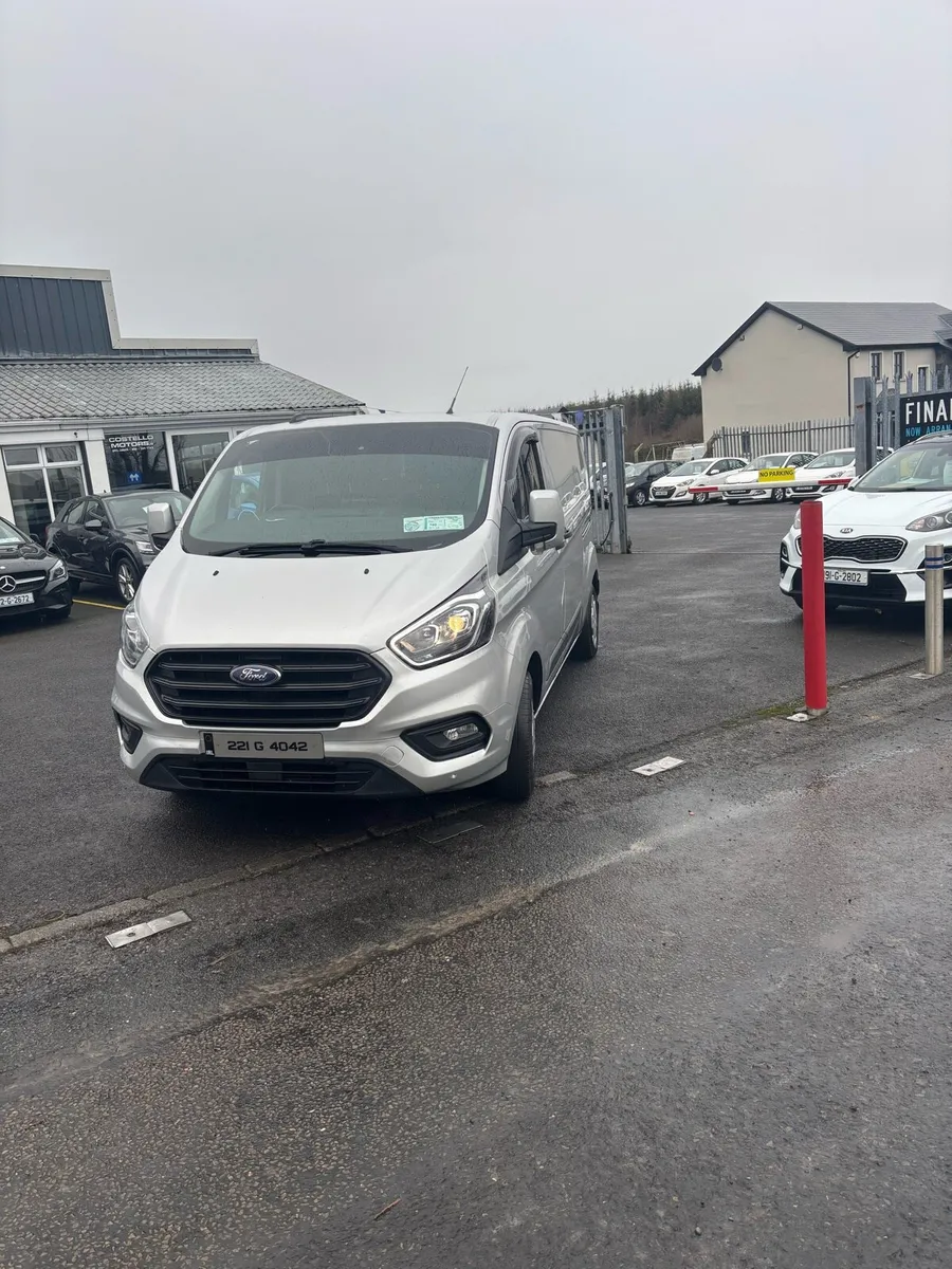 Ford Transit Custom 300L2 Trend 2.0TDCI 130PS 2022 - Image 2