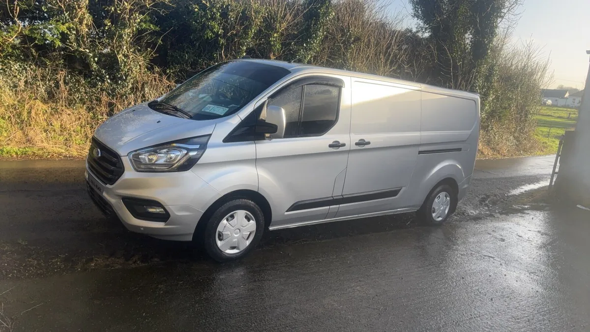 Ford Transit Custom 300L2 Trend 2.0TDCI 130PS 2022 - Image 4