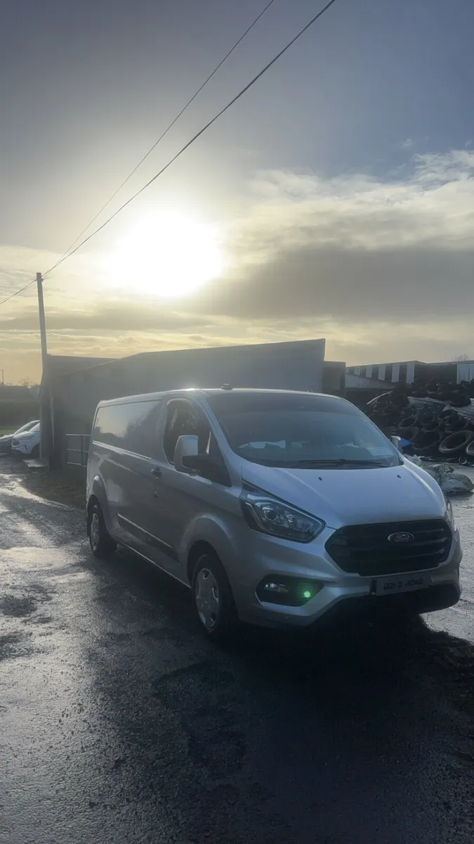 Ford Transit Custom 300L2 Trend 2.0TDCI 130PS 2022 - Image 3