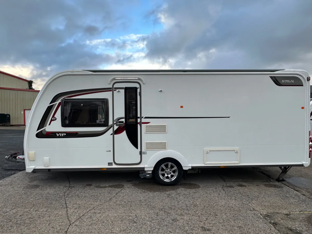 👌 2015 COACHMAN VIP 575 ISLAND BED 👌 - Image 3