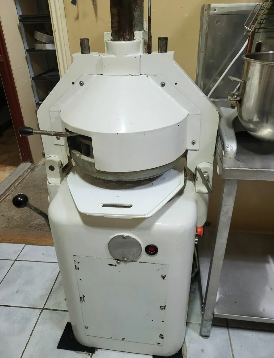 Half manual baps press divider Negotiable - Image 1