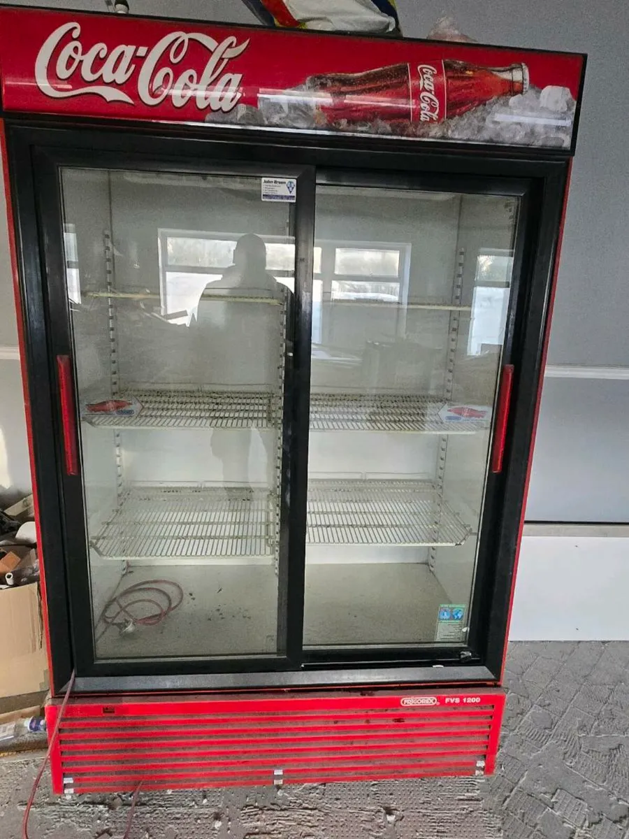 Coca-Cola fridge (large )