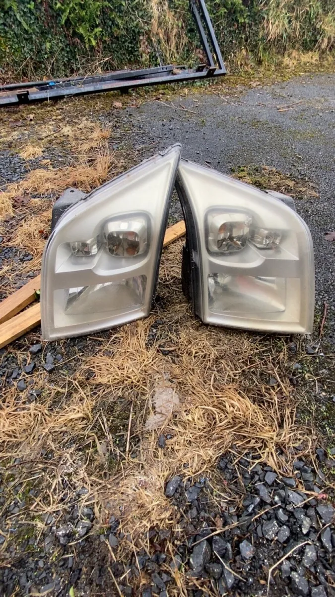 Ford transit headlights