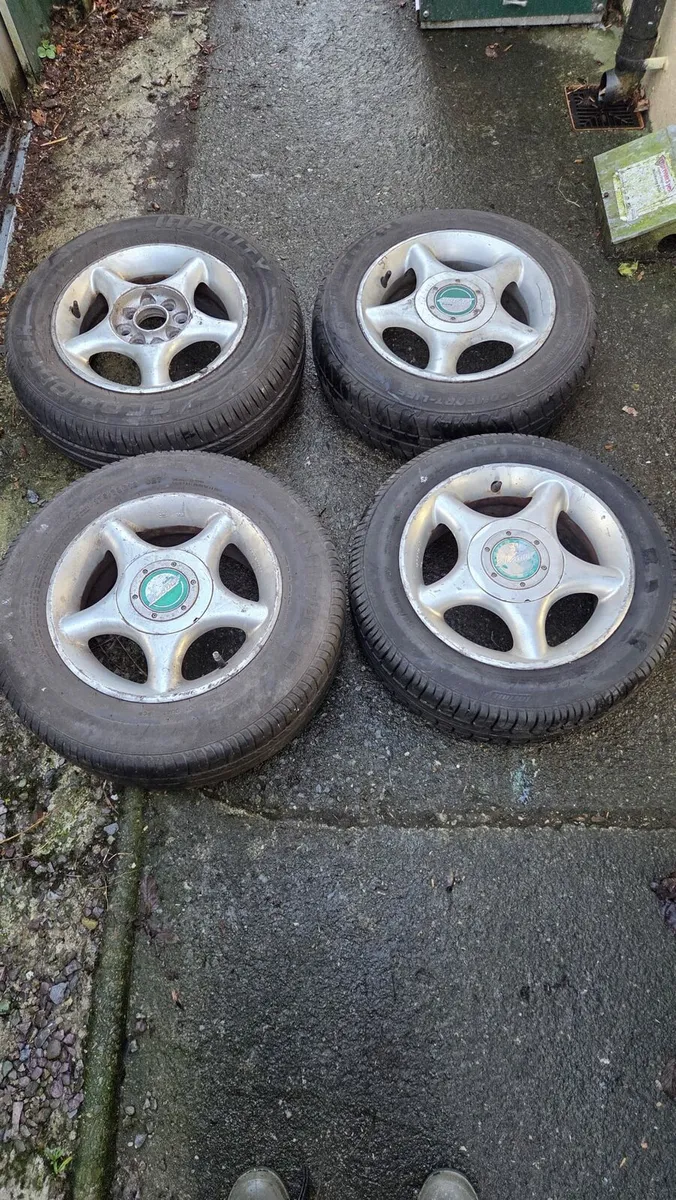 2 sets of Alloys - Image 1