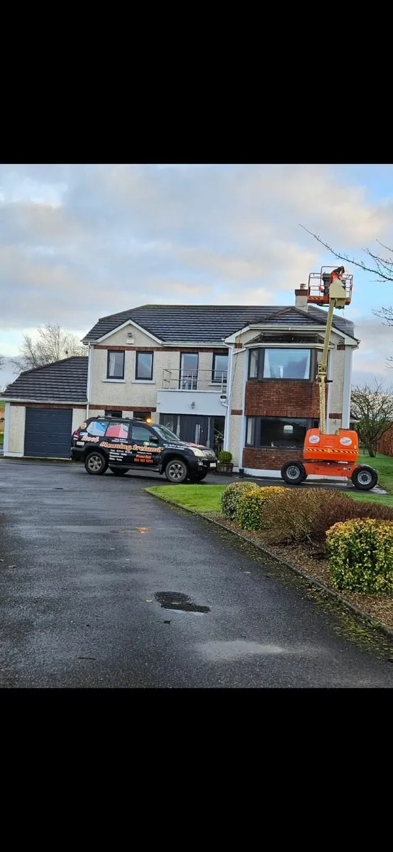 Industrial & Residential Roof Cleaning - Image 1