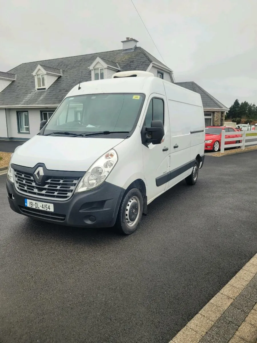 2017 Nissan nv400 mwb - Image 1