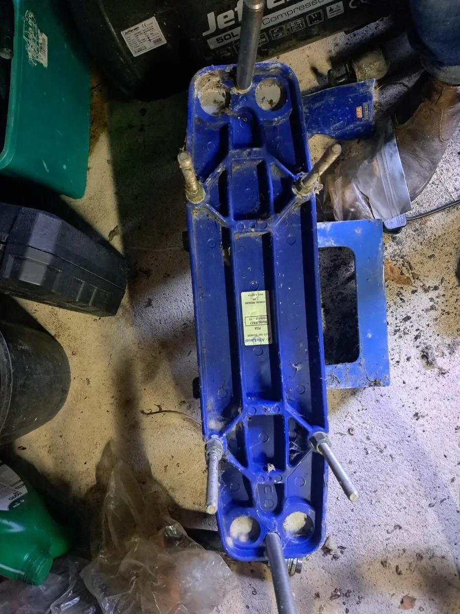 Two 2 stage plate coolers - Image 3