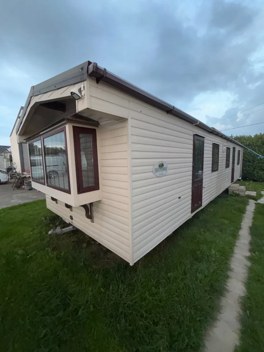 Mobile home - Image 1