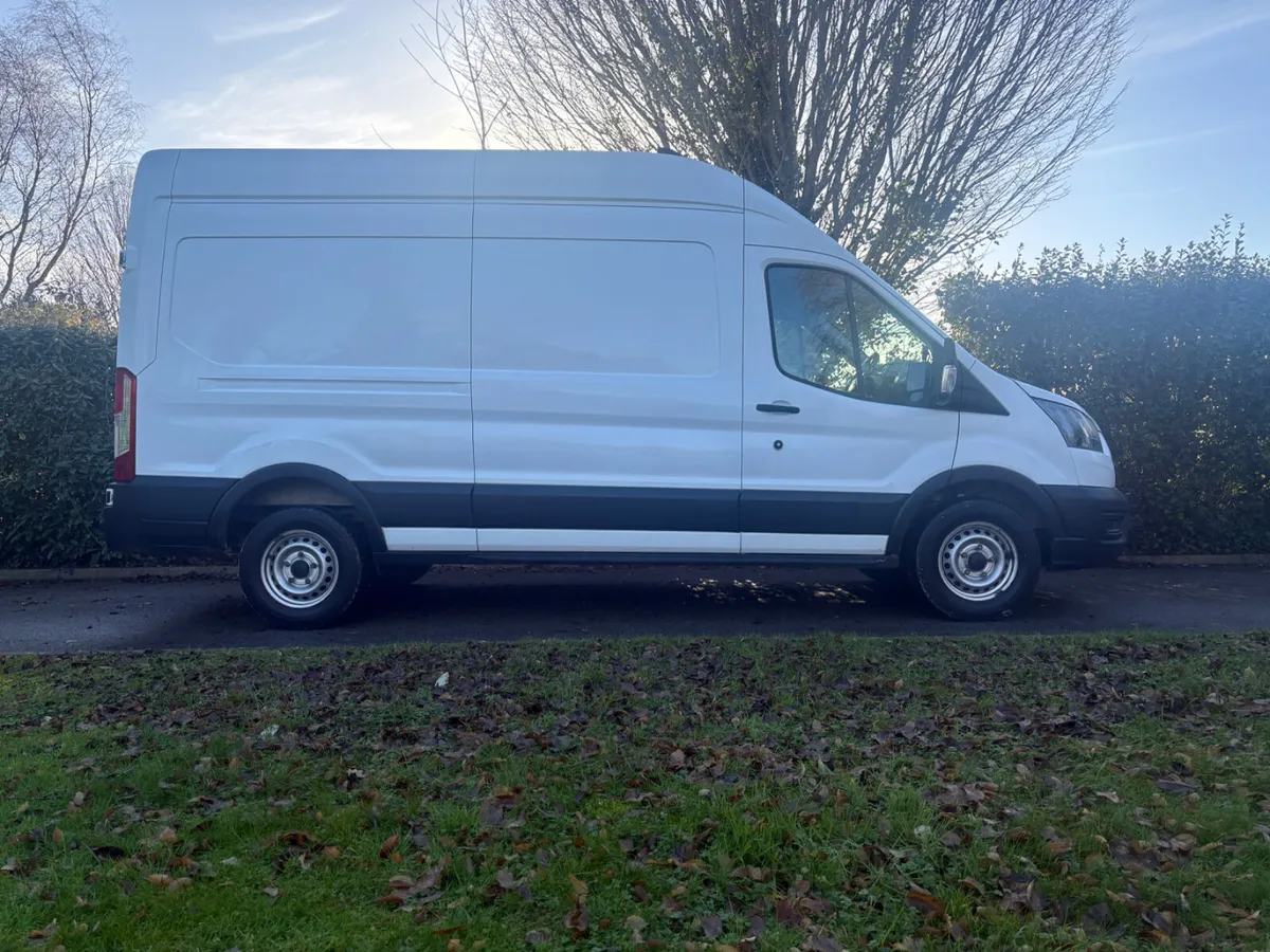 2022 FORD TRANSIT 350 rwd (Finance available) - Image 3